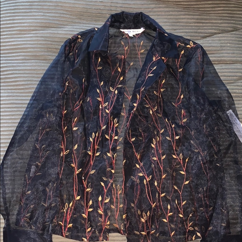 SILK BOX sheer crop jacket black-red/embrd poly